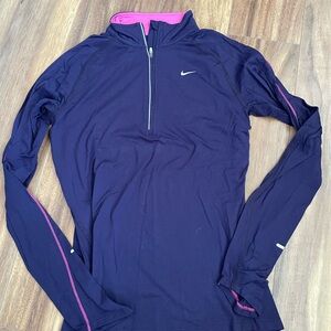 Nike women’s quarter zip